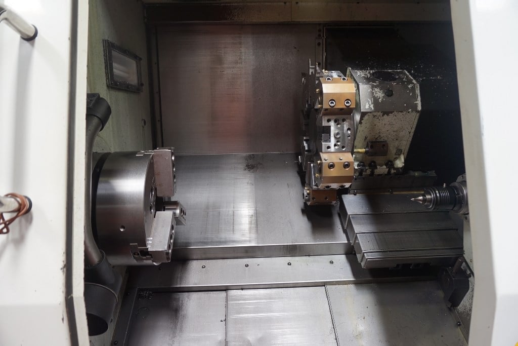 HURCO TM10 